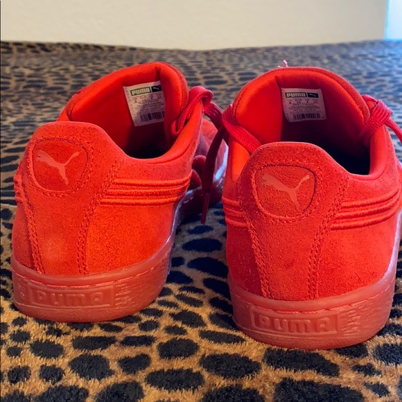Puma red suede sneakers - Picture 3 of 6